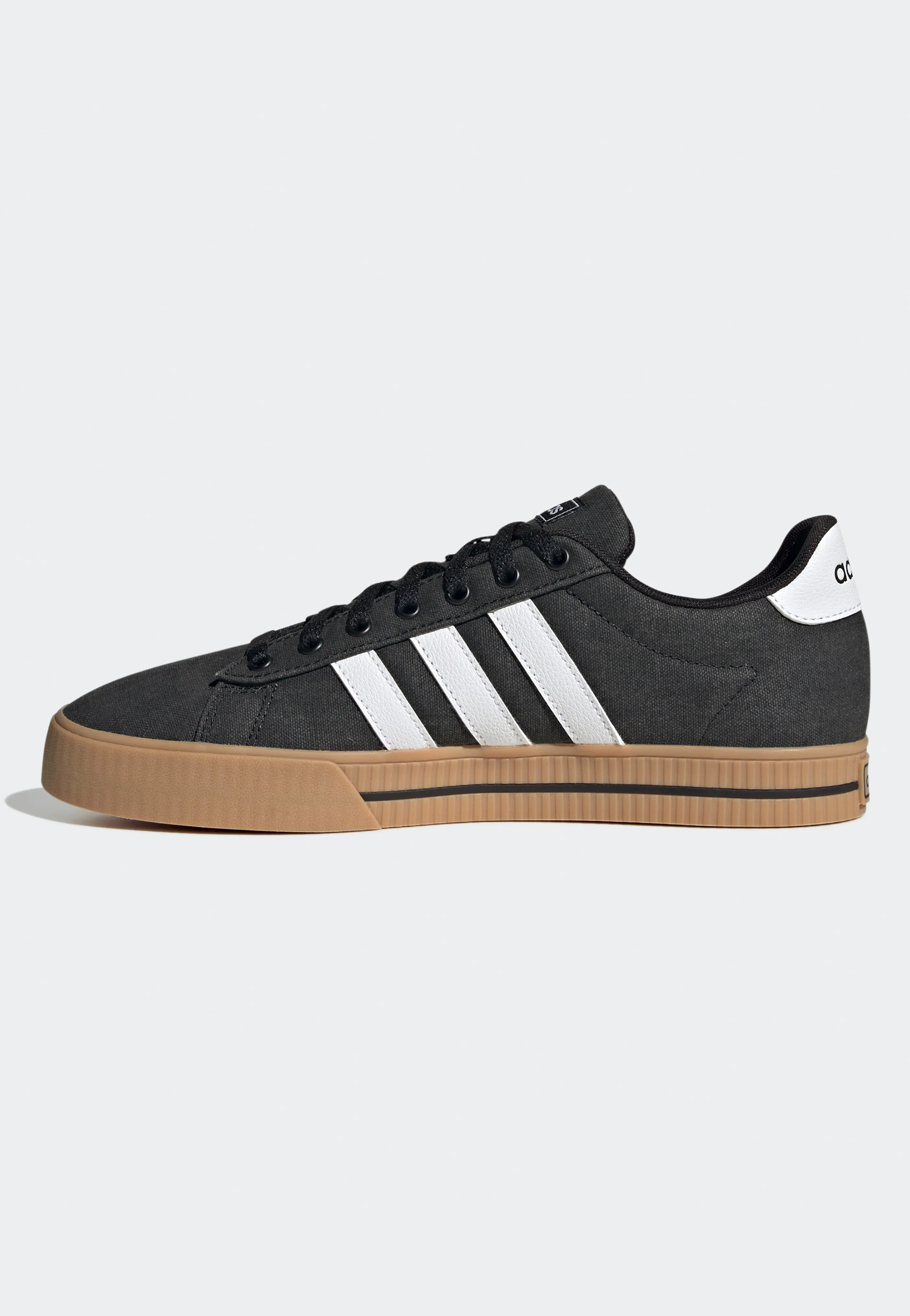 Adidas - Daily 3.0 Cblack/Ftwwht/Gum3 - Shoes