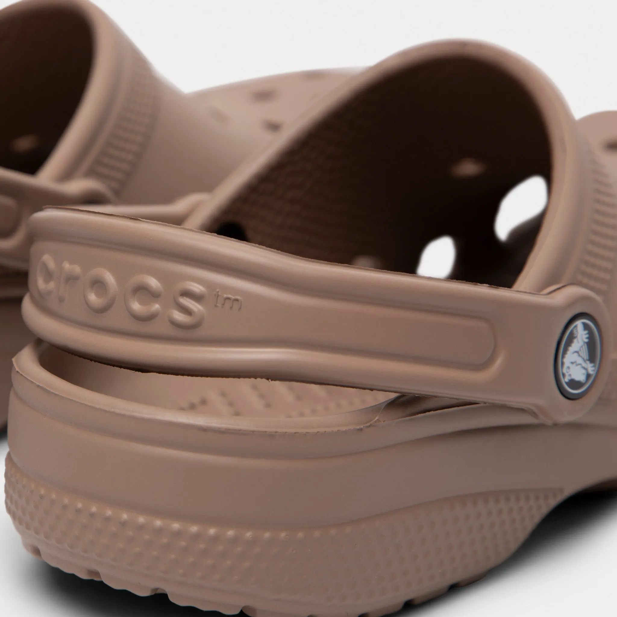 Crocs Classic Clog / Latte