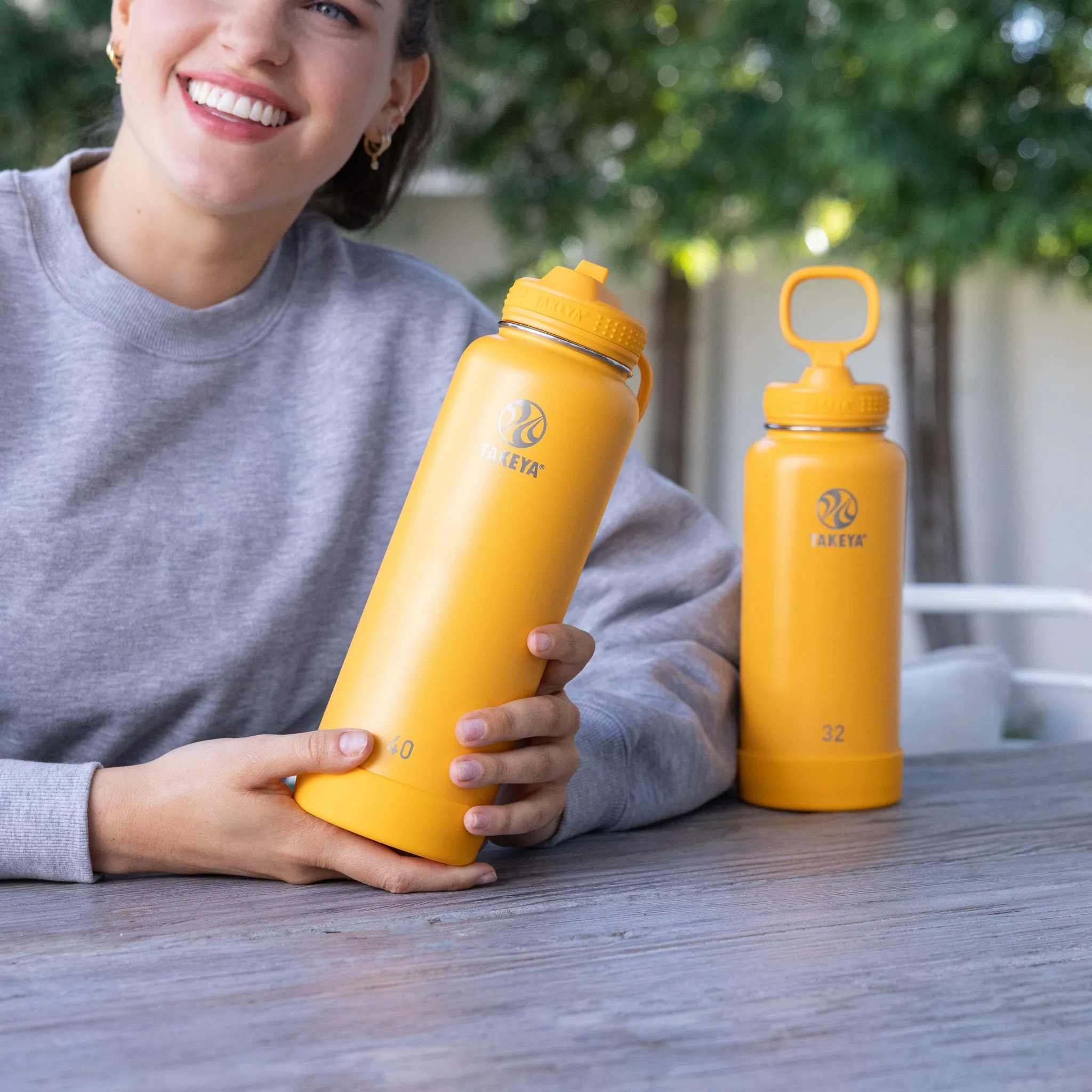 Honeycomb Actives Water Bottle With Straw Lid