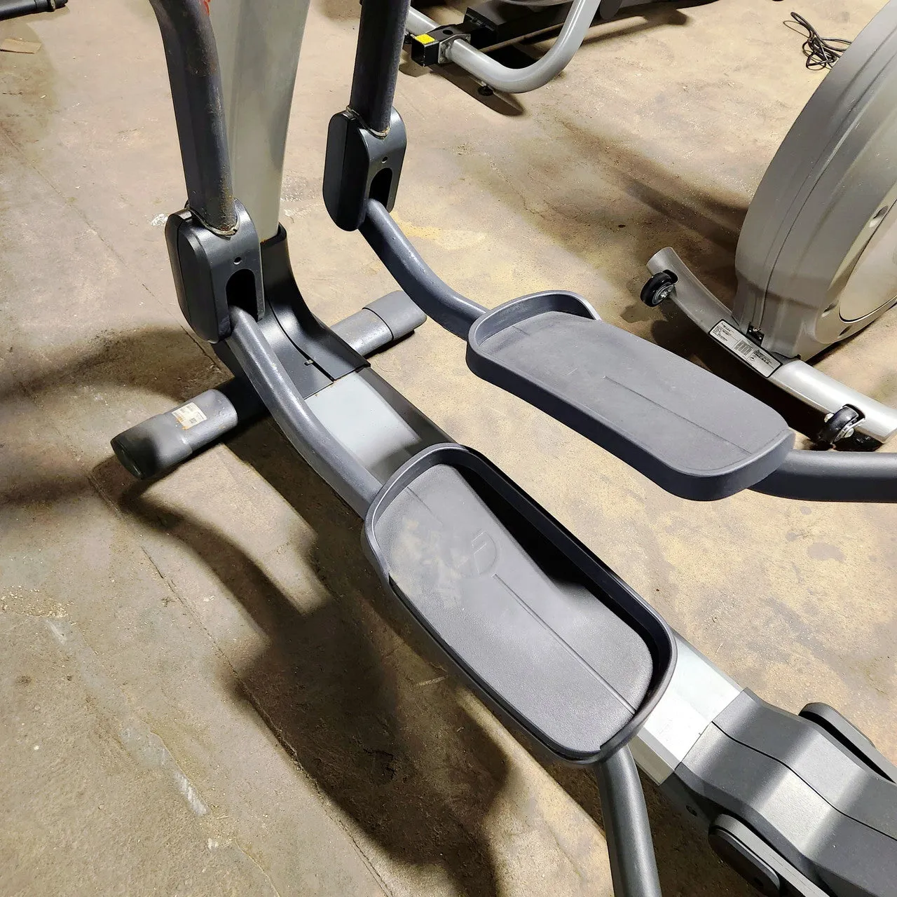 Life Fitness 95X Elliptical with Inspire Console