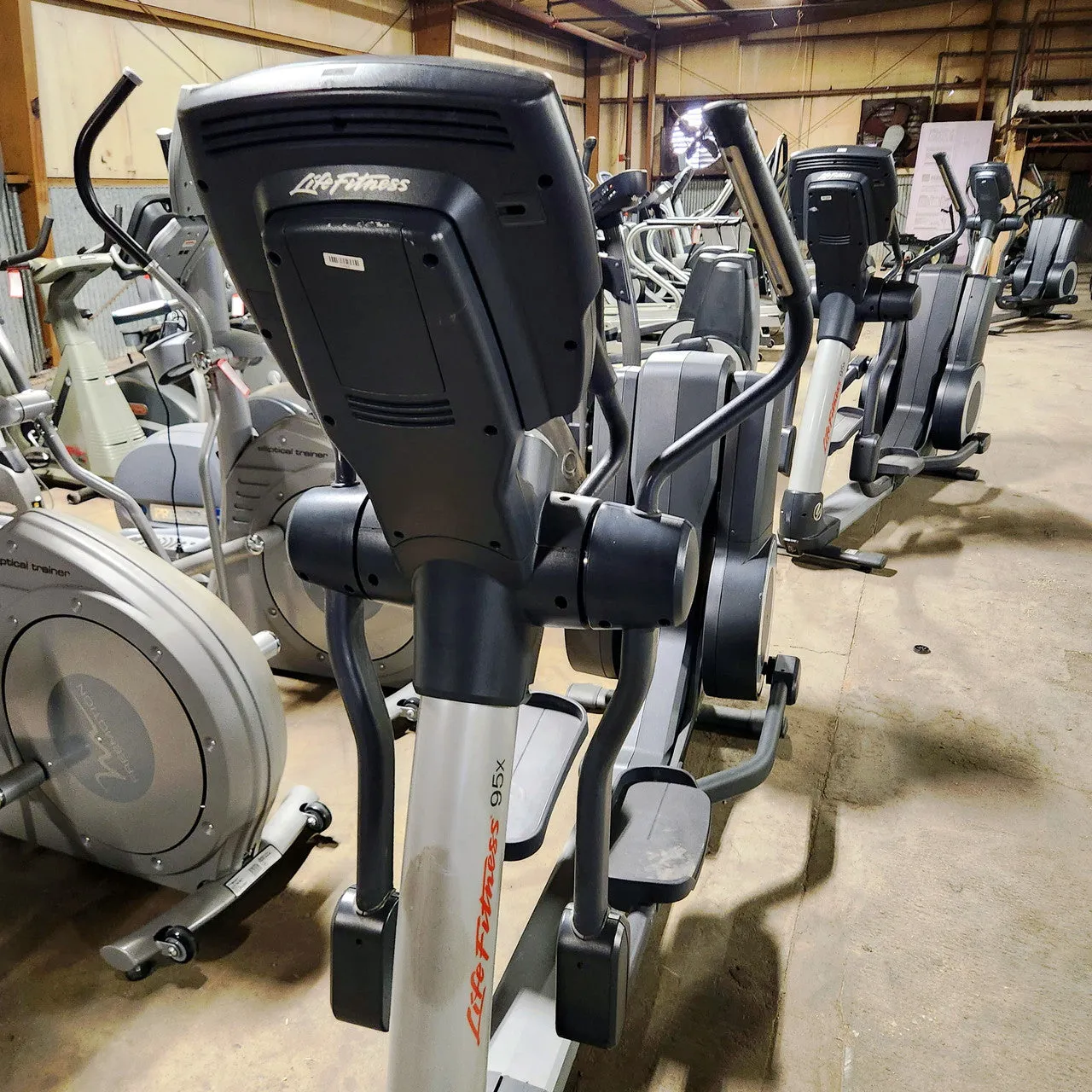 Life Fitness 95X Elliptical with Inspire Console