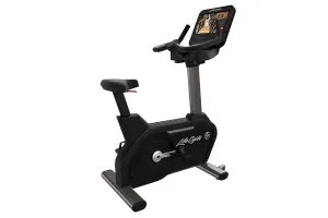 Life Fitness Club Series   (Plus) Upright Lifecycle Bike w/ Discover SE3 Console (DEMO)