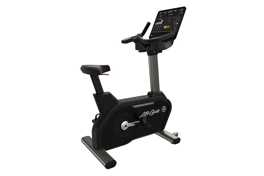 Life Fitness Club Series   (Plus) Upright Lifecycle Bike