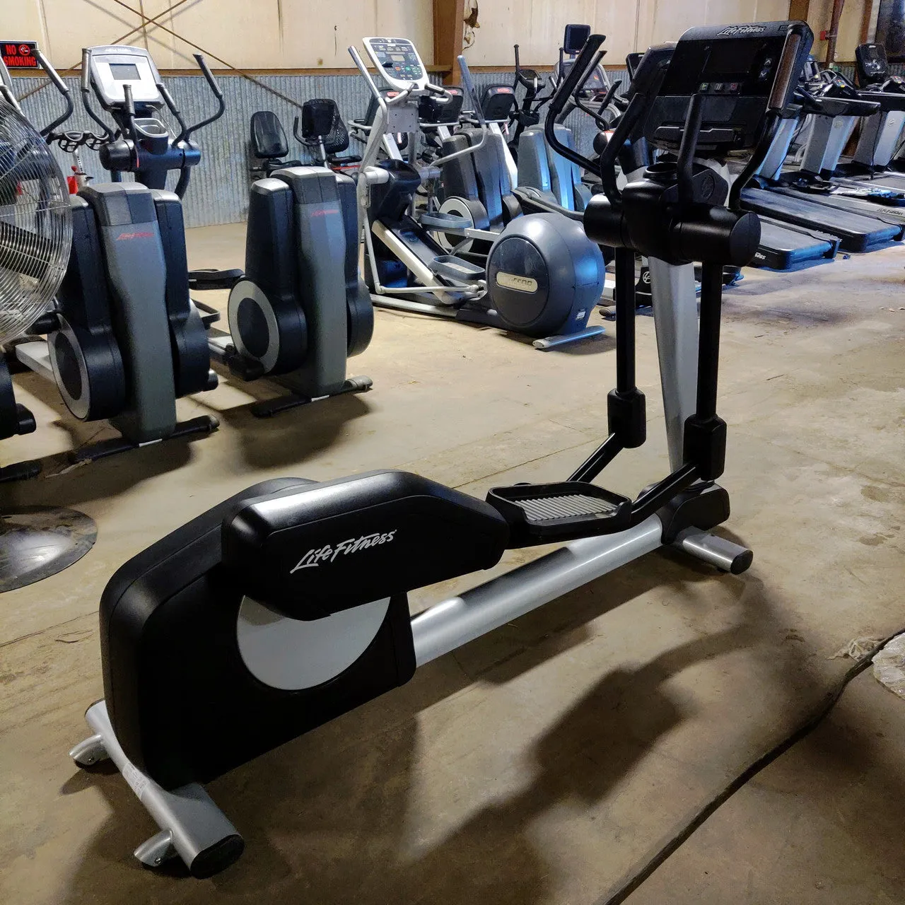 Life Fitness Elliptical Integrity with X Console