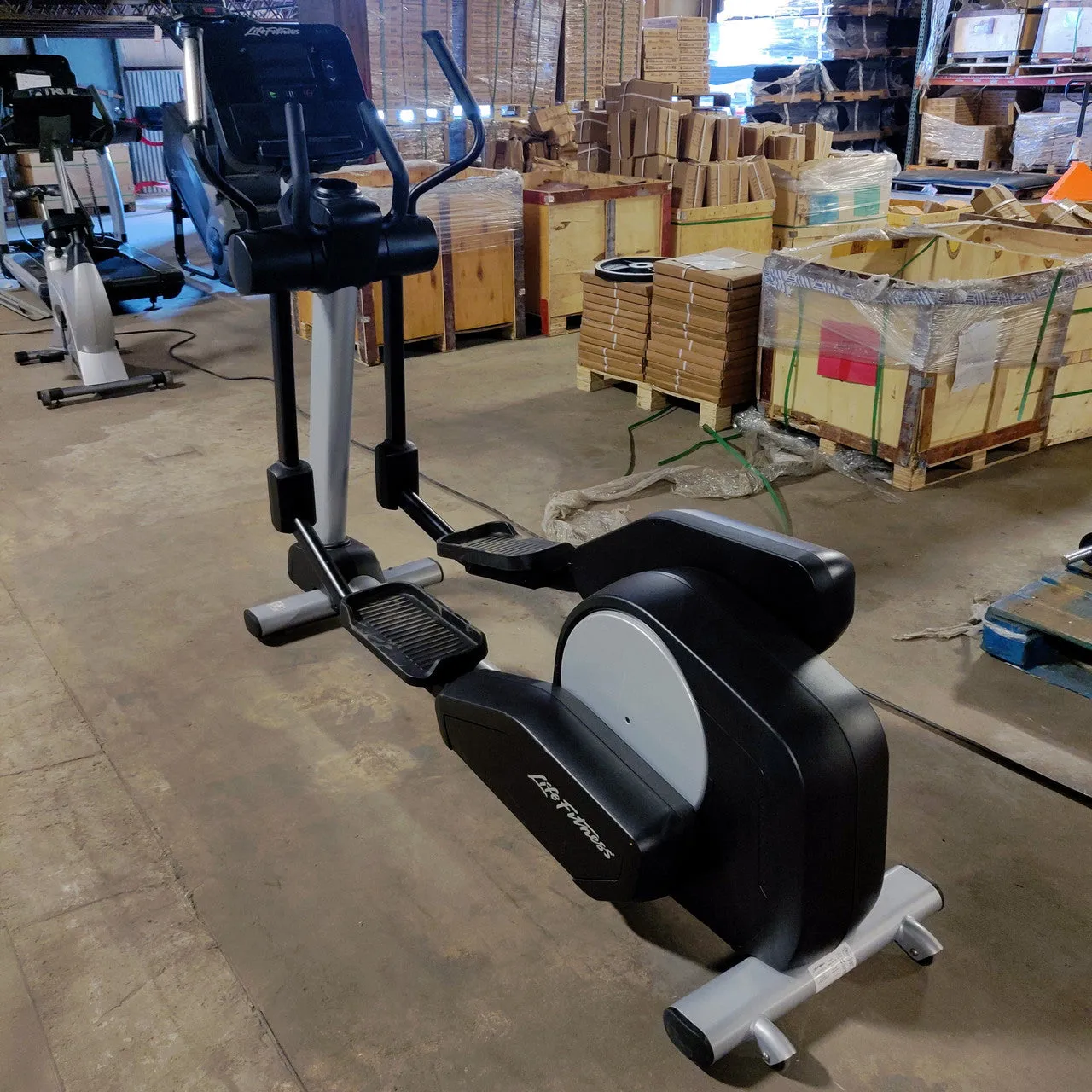 Life Fitness Elliptical Integrity with X Console