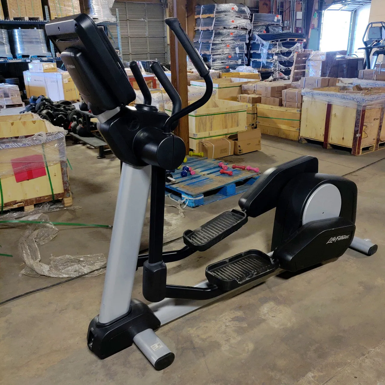 Life Fitness Elliptical Integrity with X Console