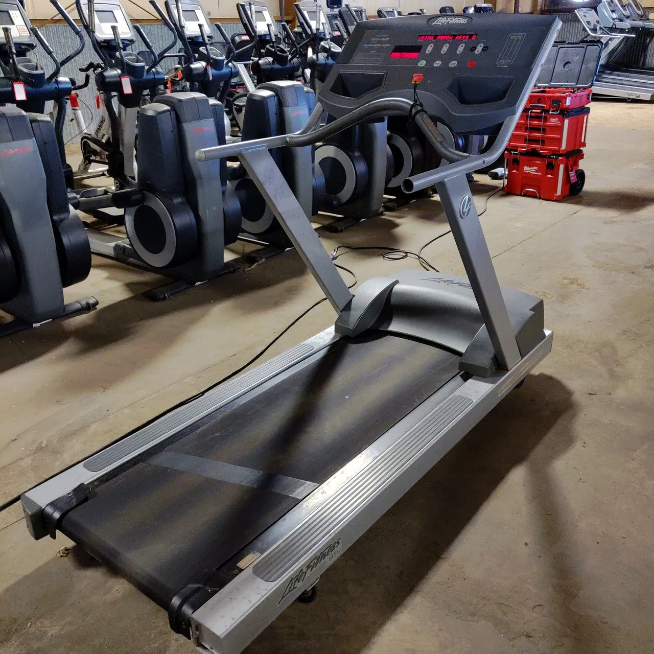 Life Fitness Treadmill 91Ti