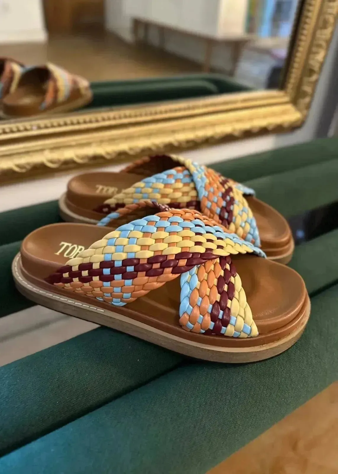 Mules Toral Santos tricolor cognac