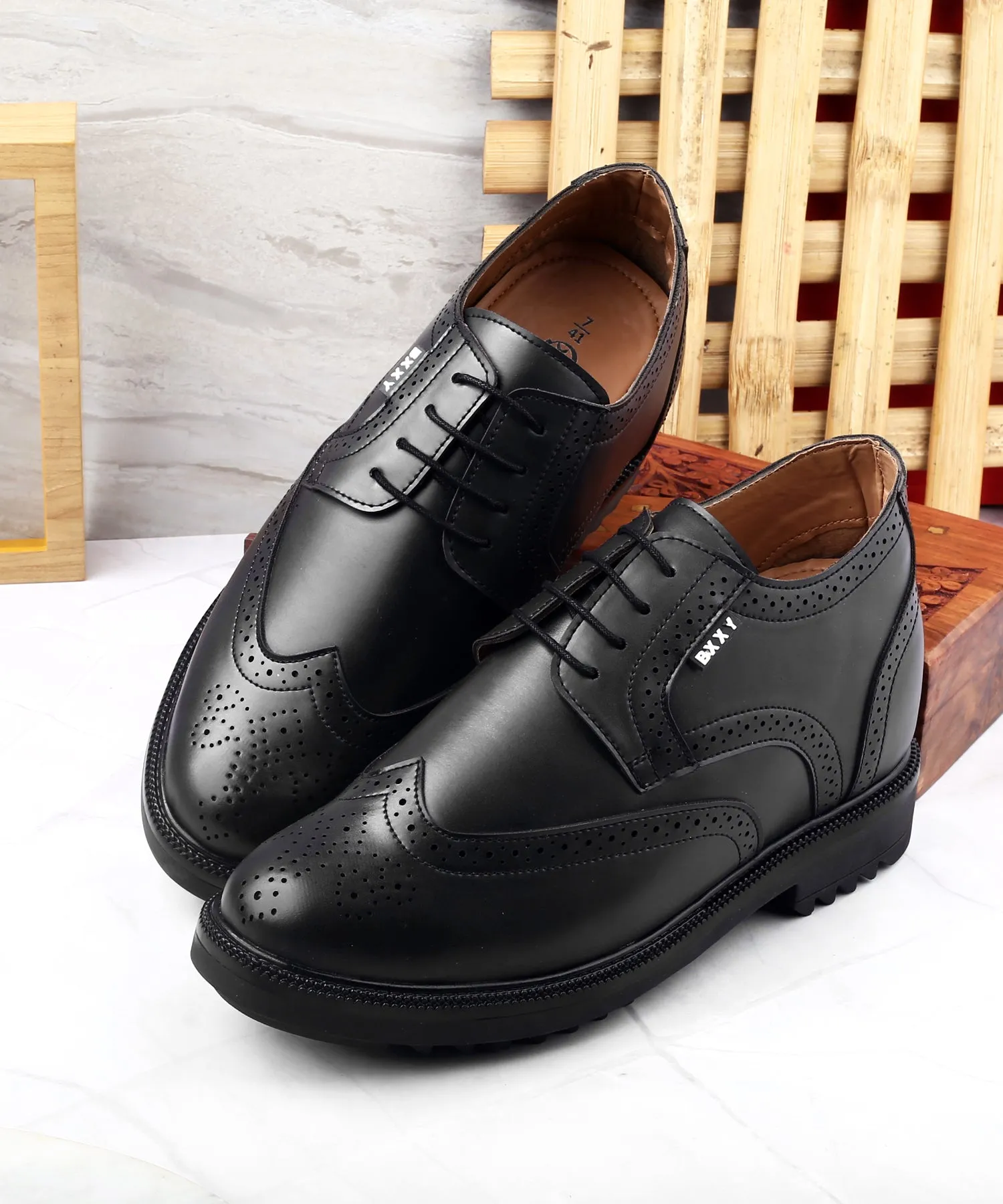 New Stylish Men's 3.5 inch Hidden Height Increasing Luxe Brogue Lace-up Shoes