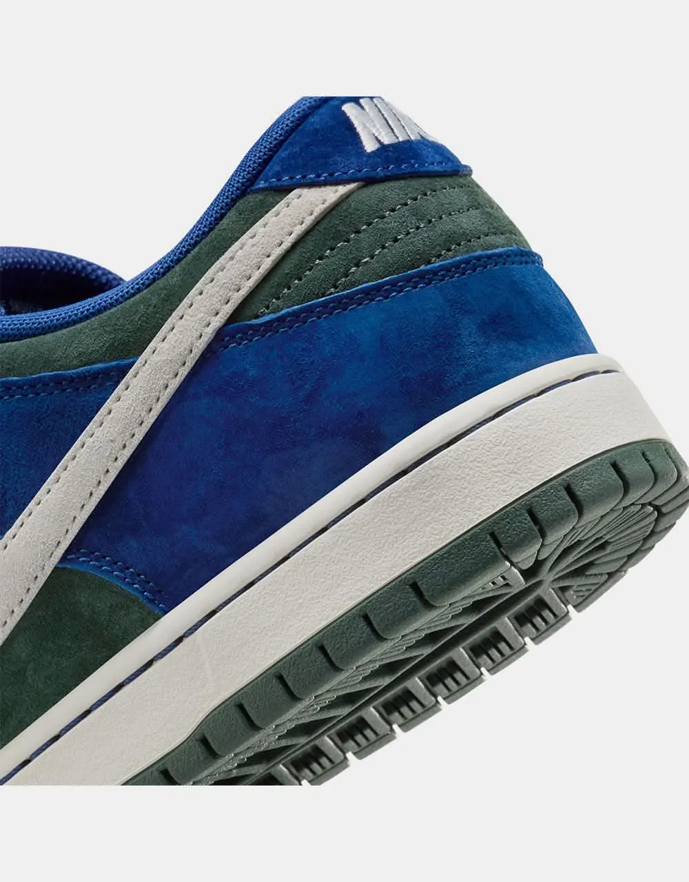 Nike SB 'Wildcard' Dunk Low Pro Skate Shoes - Dark Green/Blue/White