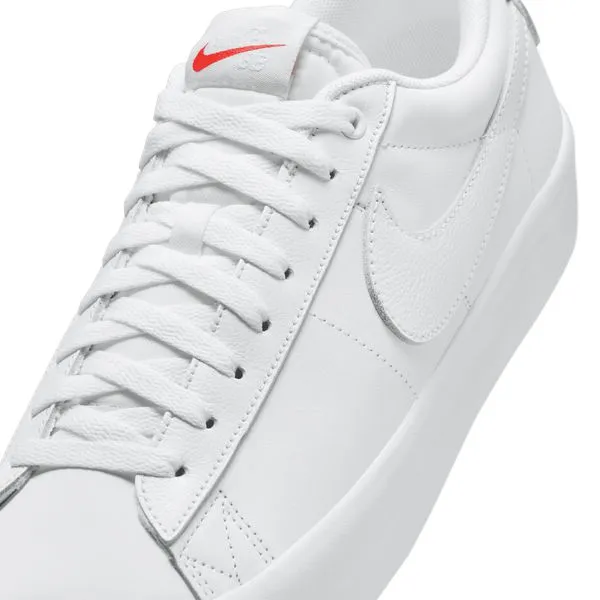 Nike SB Zoom Blazer Low PRO GT ISO "Triple White" White - White - White