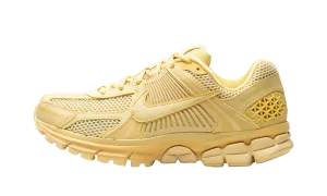 Nike Zoom Vomero 5 Saturn Gold