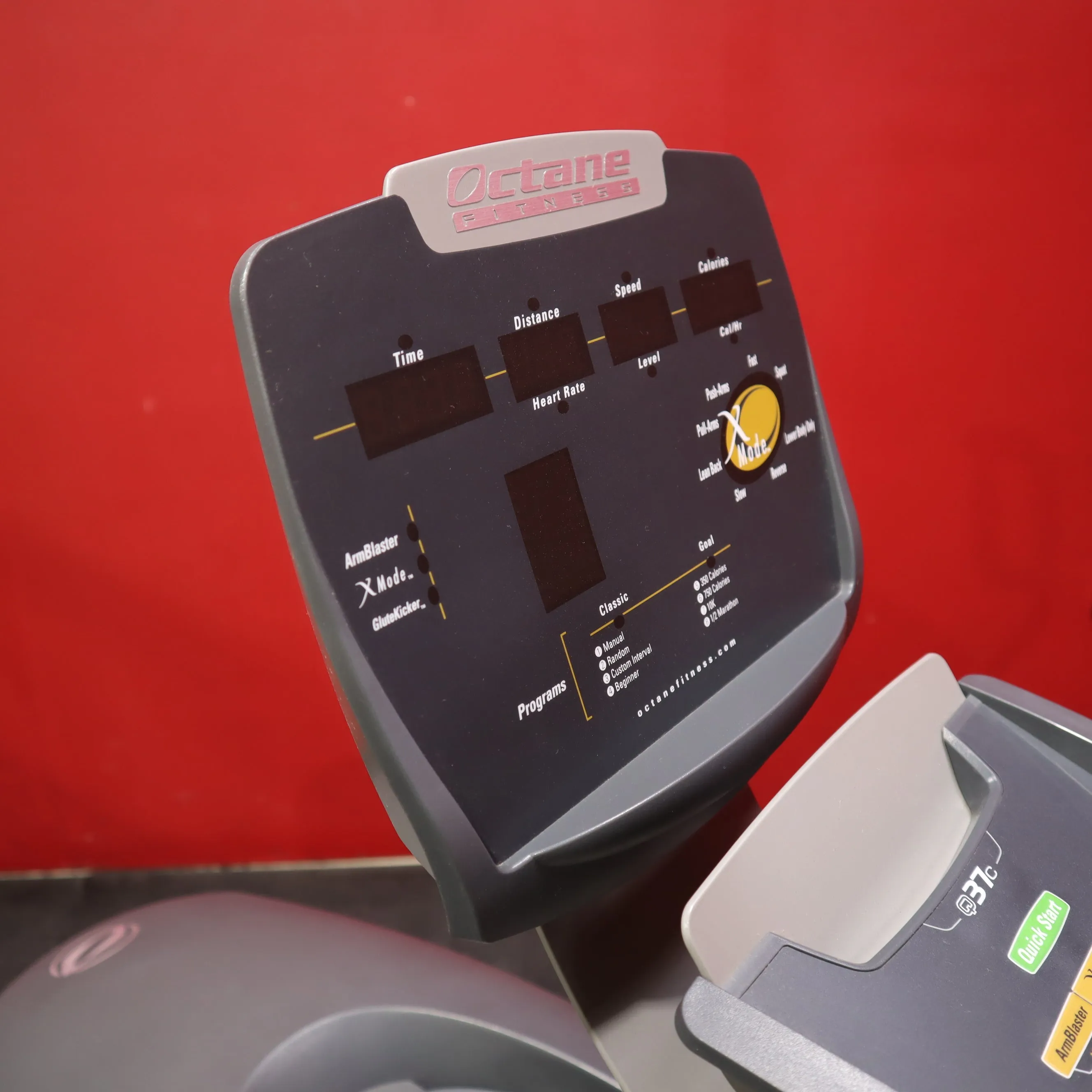 Octane Fitness Q37C (Refurbished)