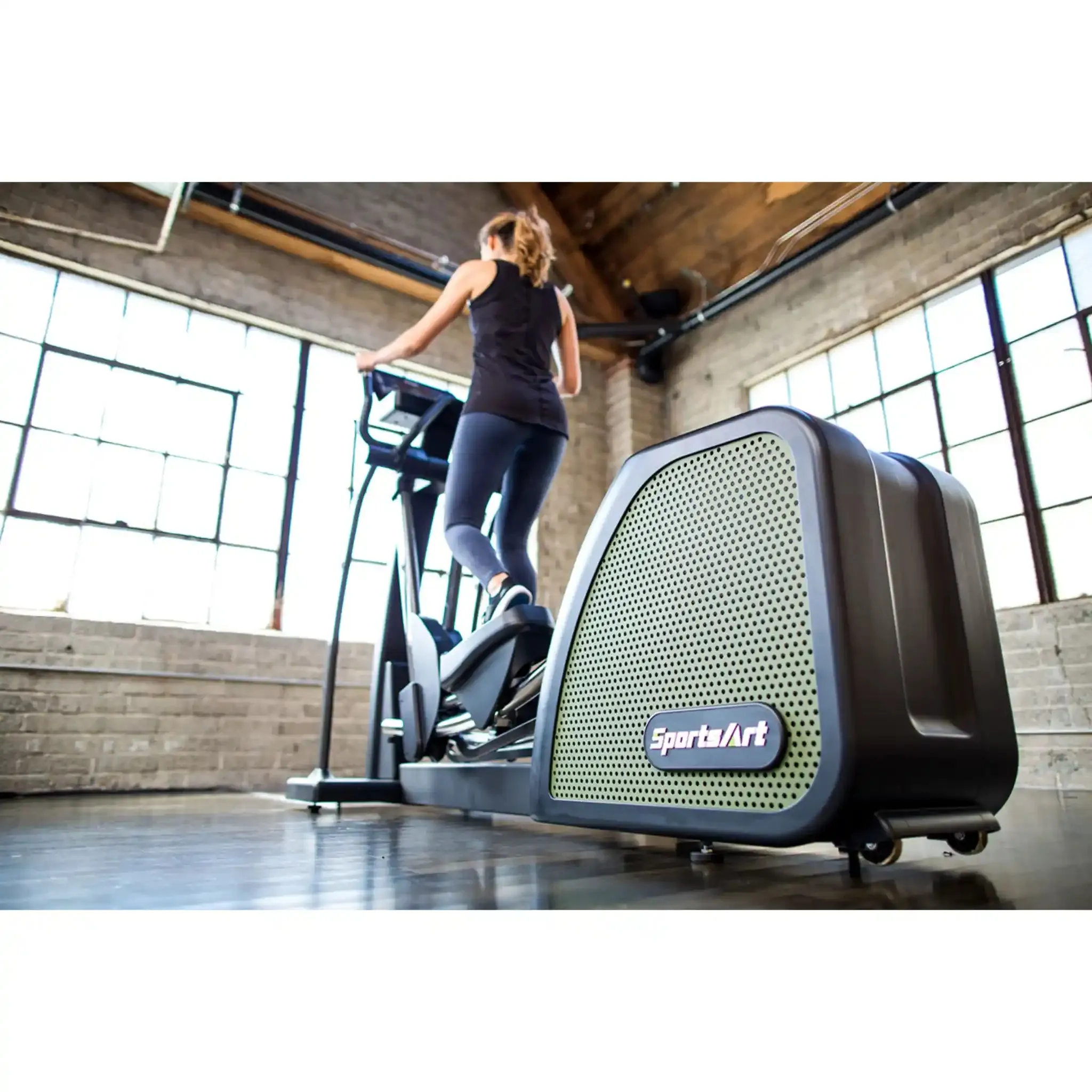 SportsArt G876 Status Eco-Power Elliptical