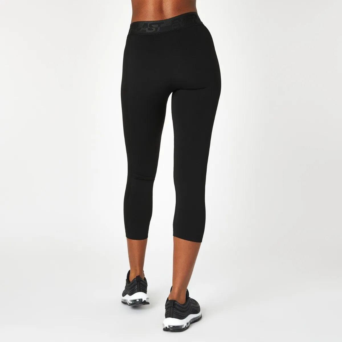 Women's Seamless Panelled Capri Leggings